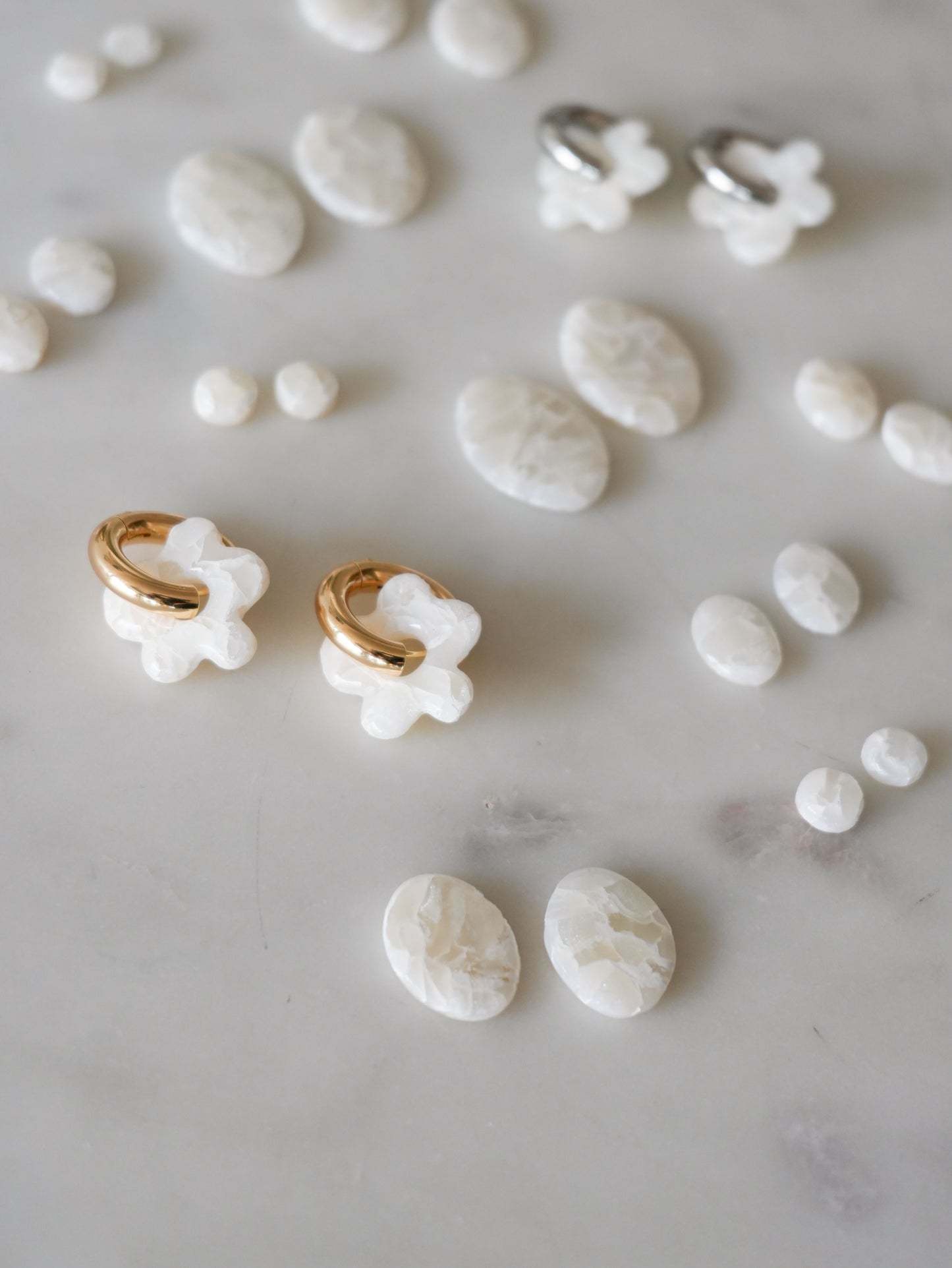 Stone Collection: White Quartz
